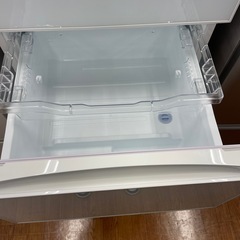 5ドア冷蔵庫 TOSHIBA GR-U41GXH 2022年製の画像