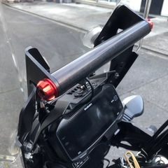 デイトナ　 Vストローム250スクリーンオフセットブラケット レッド クランプバー付き の画像