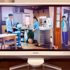 SHARP シャープ AQUOS LC-37DS5 ホワイト　37インチの画像