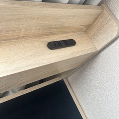 ニトリ　コンセント、収納付きベッド　フレーム　の画像