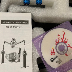 ニーワー　カメラ用スタビライザーの画像