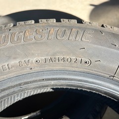 スタッドレス　軽自動車　タイヤの画像