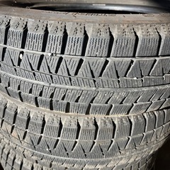 スタッドレス　軽自動車　タイヤの画像