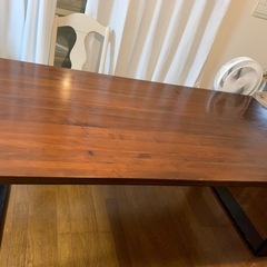 6人掛けテーブル
の画像