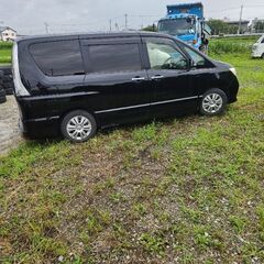 日産セレナ2012年モデルの画像