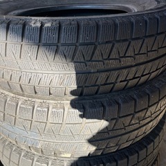 スタッドレスタイヤ　175/70r14冬用　スノータイヤ　普通車の画像