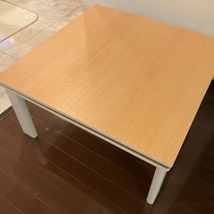 こたつ　　脚折れ式　天板2色🎶の画像