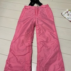 140センチ、女の子用、スキーウェア、スノボウェアの画像