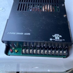 モーターとドライバーの画像