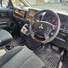 H21 デリカ D5 上級グレードシャモニー 4WD 7人乗 検9年2月 走行少の画像