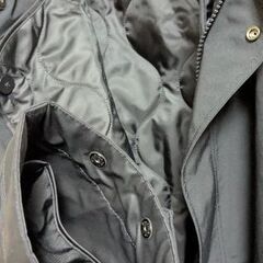 《新品タグ付き》ユニクロ　ウィンドプルーフ2wayコート　男女兼用Lの画像