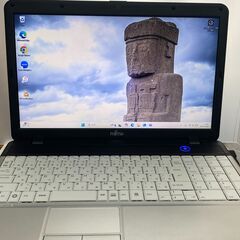 【値下げしました】　富士通　A５３１／Ｄ　ノートパソコン　１５.６インチの画像