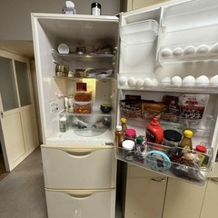 冷蔵庫の画像