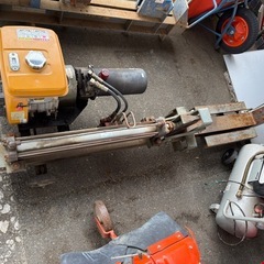 未整備 薪 割り機 RobinEY20  中古   現状販売の画像