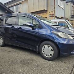 H21年 フリード 7人乗 スマートキー 両側パワースライドドア 車検8年12月の画像