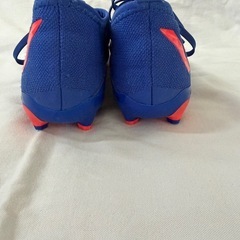 【サッカースパイクジュニア】アディダス　プレデターエッジ 23.5cmの画像