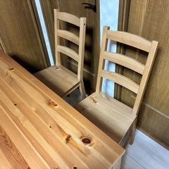 IKEA JOKKMOKK  ダイニングテーブルの画像