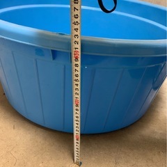 ❤️最終断捨離価格早い者勝ち❤️大型水抜き栓付き　ポリたらい　大きなタライ　２回使用後　保管品の画像