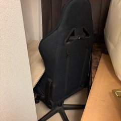 ゲーミングチェアの画像