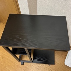 サイドテーブルの画像