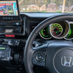 福岡発,N-BOXターボ,パール,ローン可,車検満渡しR9年12月,両側電動,クルーズコントロール,Bluetooth,大阪南港止2.9万円,東京有明港3.9万円の画像