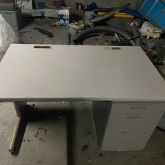 【お譲りします】12/11で本当にラストです！　オフィスデスク　事務机　オフィス机　オフィス家具　ラスト2台となりました！！の画像