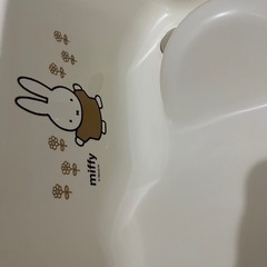 ミッフィーベビーバスの画像