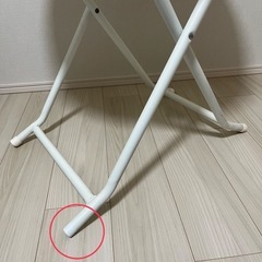 丸テーブルの画像