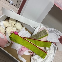 成人式などに使う紐や足袋など色々の画像