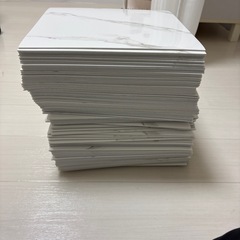 新品 大理石ウォールステッカー　フロアタイル　フロアマット　約100枚の画像