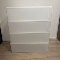 ［取引中]4段衣装ケースの画像