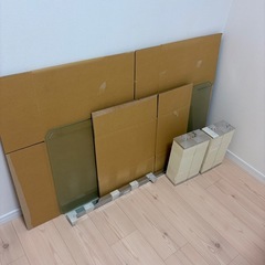 ニトリ　ガラステーブル　ニューヨーク2の画像