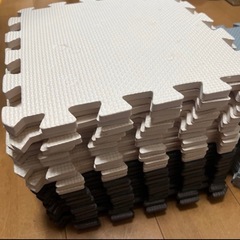 再出品‼️マット39枚でのお値段です。の画像