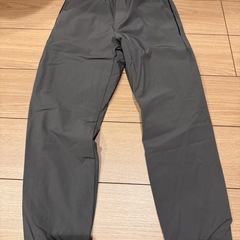 140 長ズボンの画像