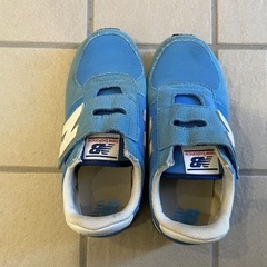 New Balance スニーカー 青の画像
