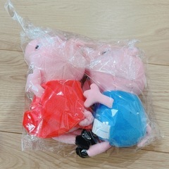 激レア ペッパーピッグ ぬいぐるみ二つセットの画像