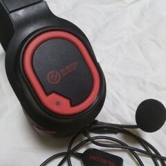 ELECOM(エレコム)　ゲーミングヘッドセット　HS-G30BK　両耳オーバーヘッド　有線　軽量モデル　ブラックの画像