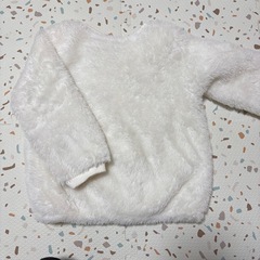 バースデイ95 もこもこトップスの画像