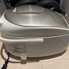 HITACHI炊飯器　値下げの画像