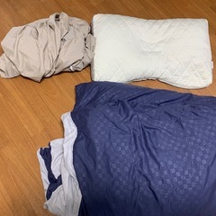 ふとん、まくら、シーツセットの画像