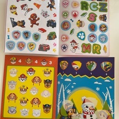 パウパトロール知育シールブック2冊+おまけ2冊セットの画像