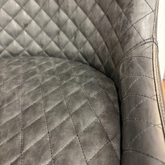 ダイニングチェア二脚セットの画像