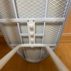 12/19までコンパクトアイロン台※汚れありの画像