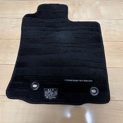ランドクルーザープラド、トヨタ純正フロアマットの画像
