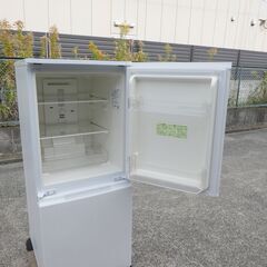 SHARP / シャープ 冷蔵庫　SJ-D15G-W  152L　2021年製の画像