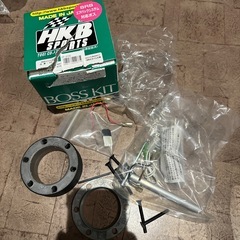 30プリウス  ステアリング　ボス　セットの画像