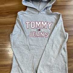 パーカーandトレーナー（アディダス、トミー）4枚セット　古着
の画像
