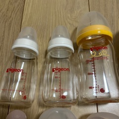 ピジョン　チュチュ　哺乳瓶などの画像