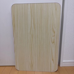 【新品です】折り畳みローテーブルの画像