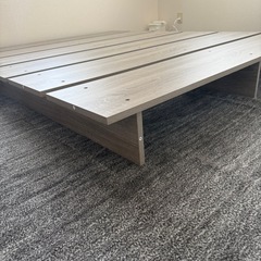 ベッドフレーム グレー ダブルの画像